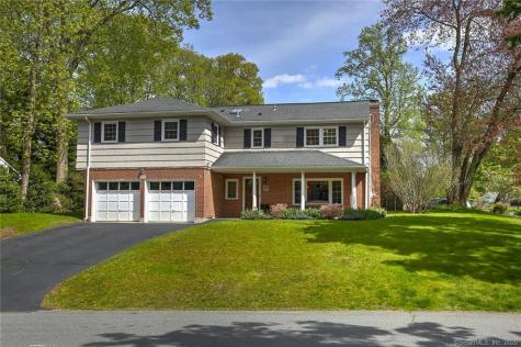 273 Woodside Circle Fairfield CT 06825