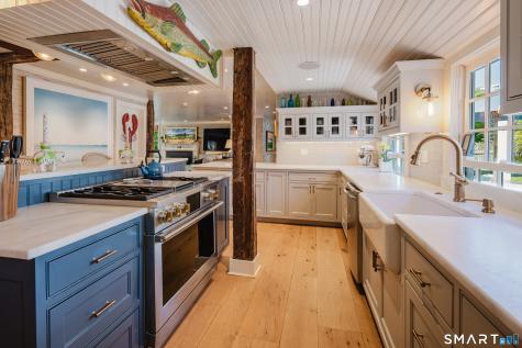 40 Hill Brook Lane Fairfield CT 06824