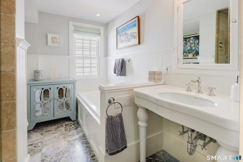 40 Hill Brook Lane Fairfield CT 06824