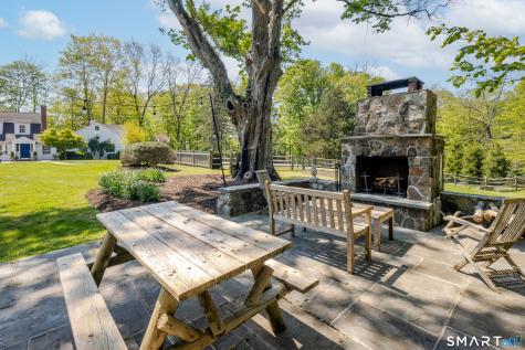 40 Hill Brook Lane Fairfield CT 06824