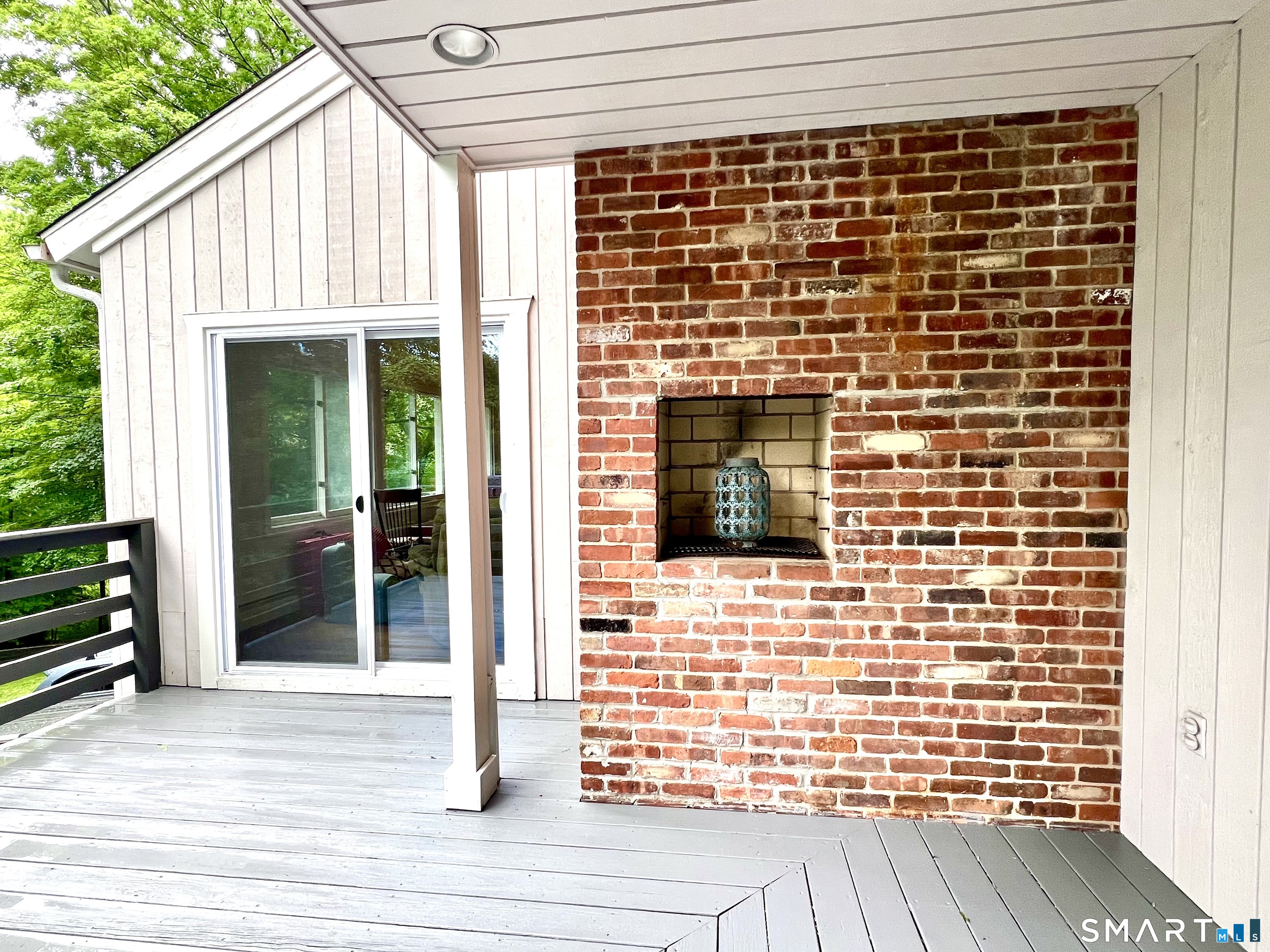 26 Hulda Hill Road Wilton CT 06897