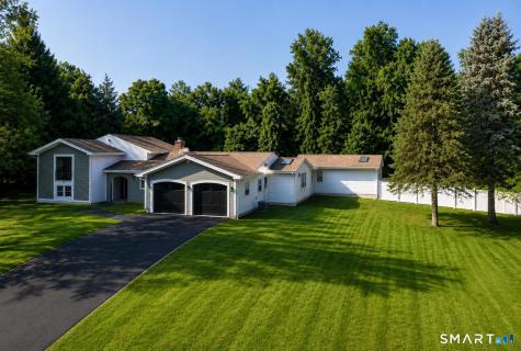 30 Rolling Hills Drive Meriden CT 06451