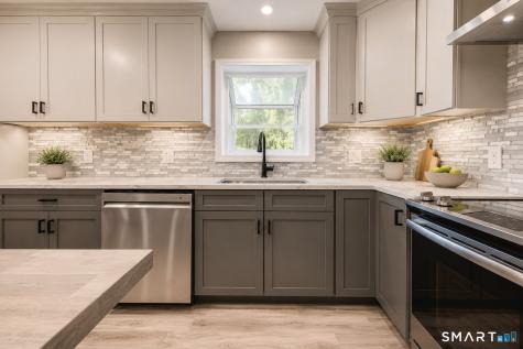 30 Rolling Hills Drive Meriden CT 06451