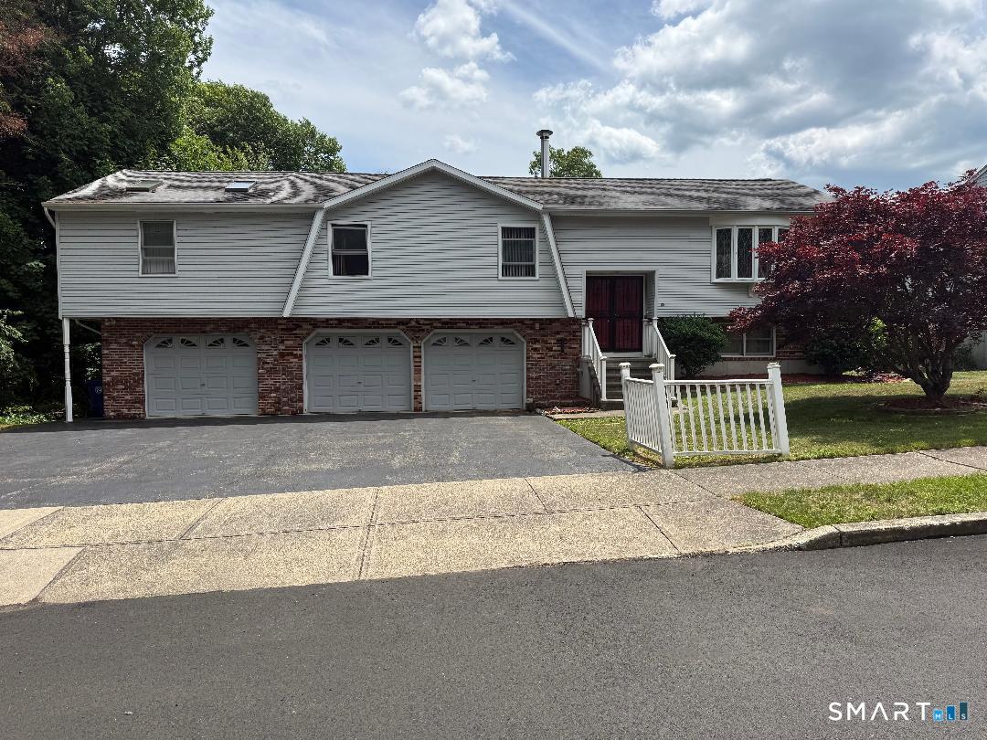 54 Sorensen Road West Haven CT 06516
