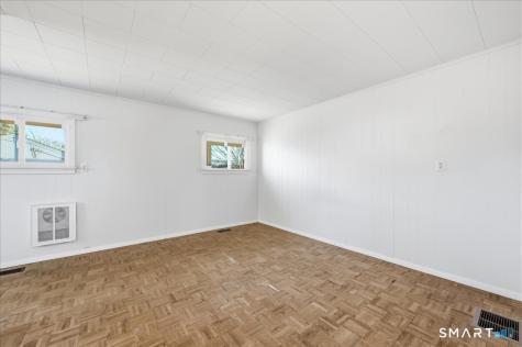 3 Lamberts Lane Stonington CT 06378