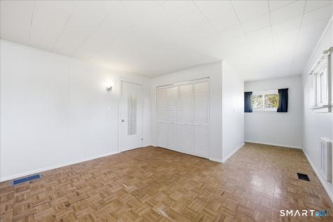 3 Lamberts Lane Stonington CT 06378