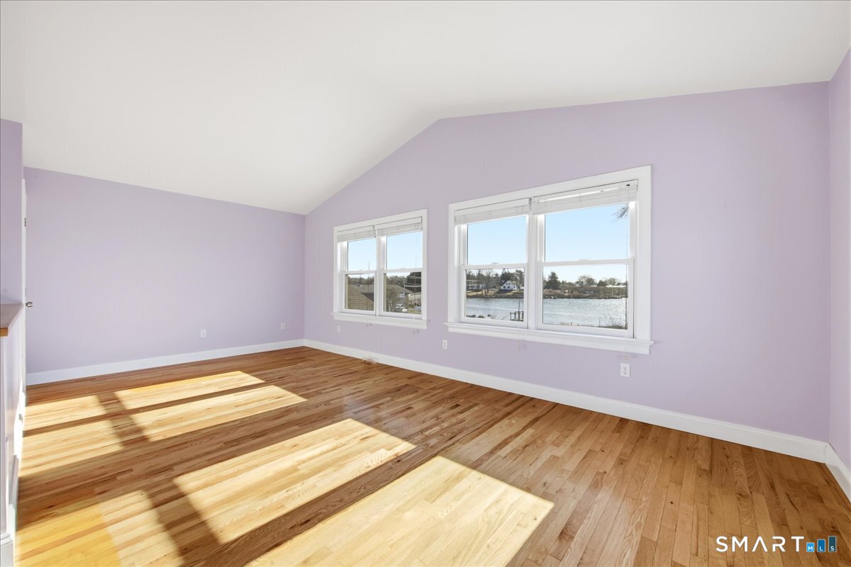 3 Lamberts Lane Stonington CT 06378