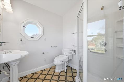 3 Lamberts Lane Stonington CT 06378