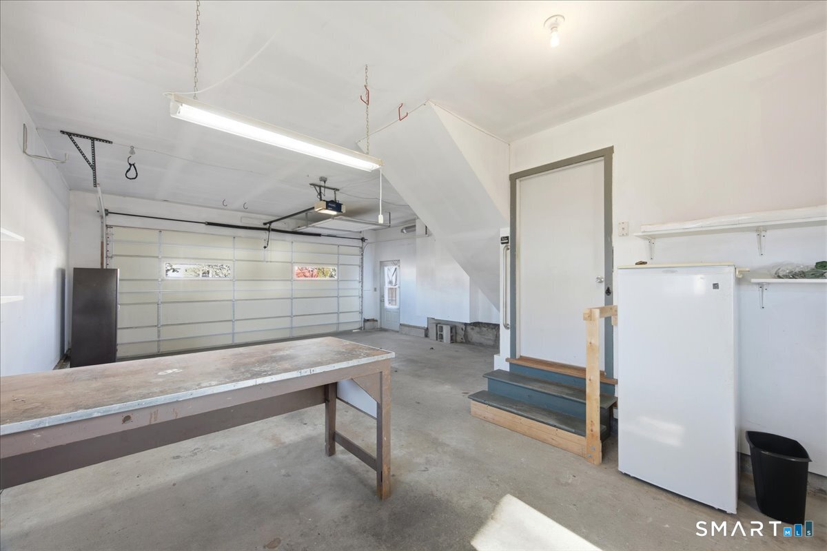 3 Lamberts Lane Stonington CT 06378