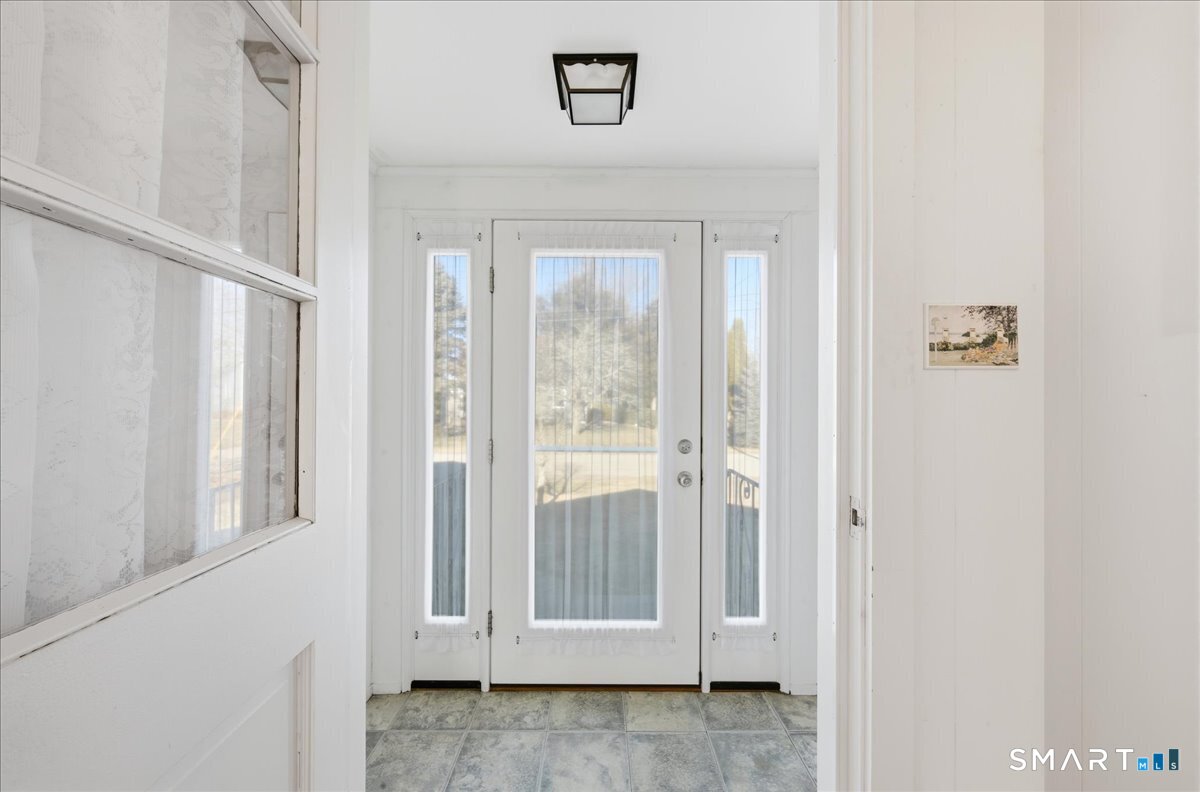 3 Lamberts Lane Stonington CT 06378
