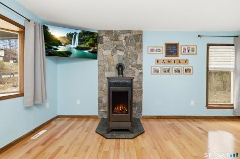 16 Lasky Road Beacon Falls CT 06403