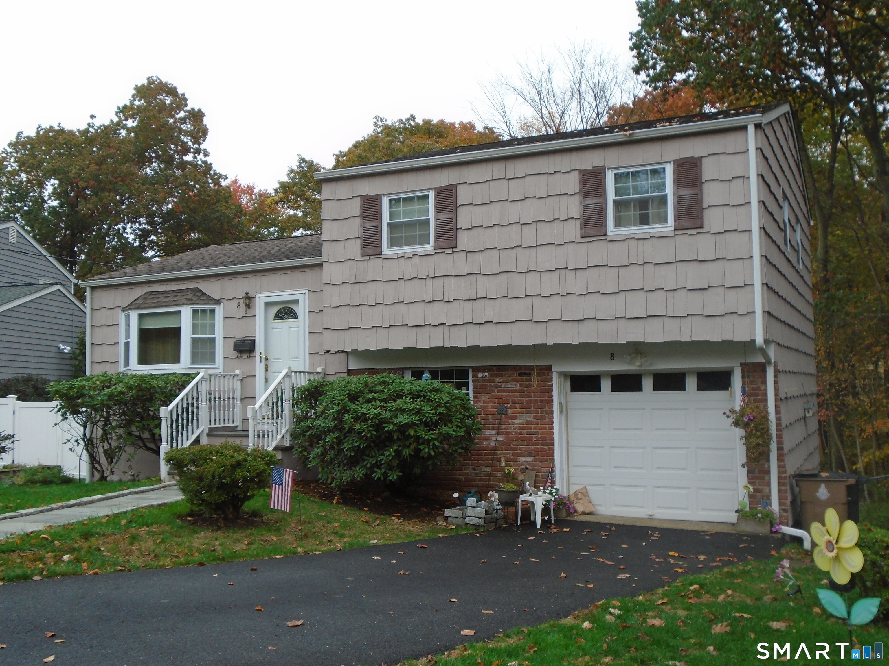 8 Stanwick Circle Stamford CT 06905