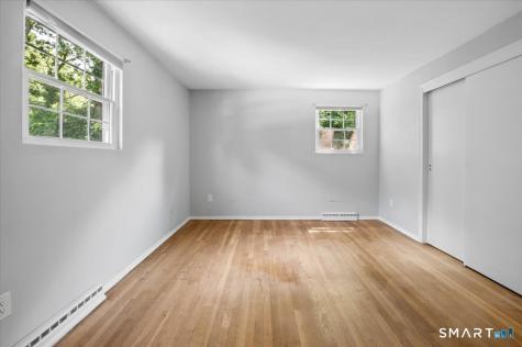 8 Stanwick Circle Stamford CT 06905