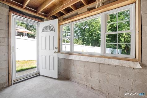 8 Stanwick Circle Stamford CT 06905