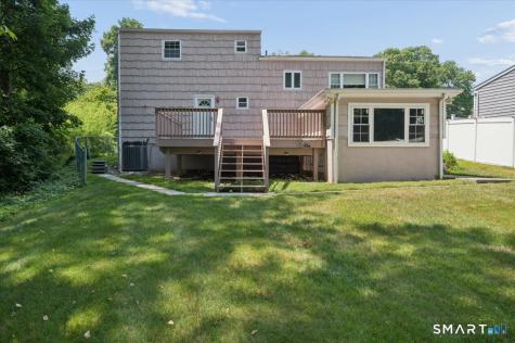 8 Stanwick Circle Stamford CT 06905