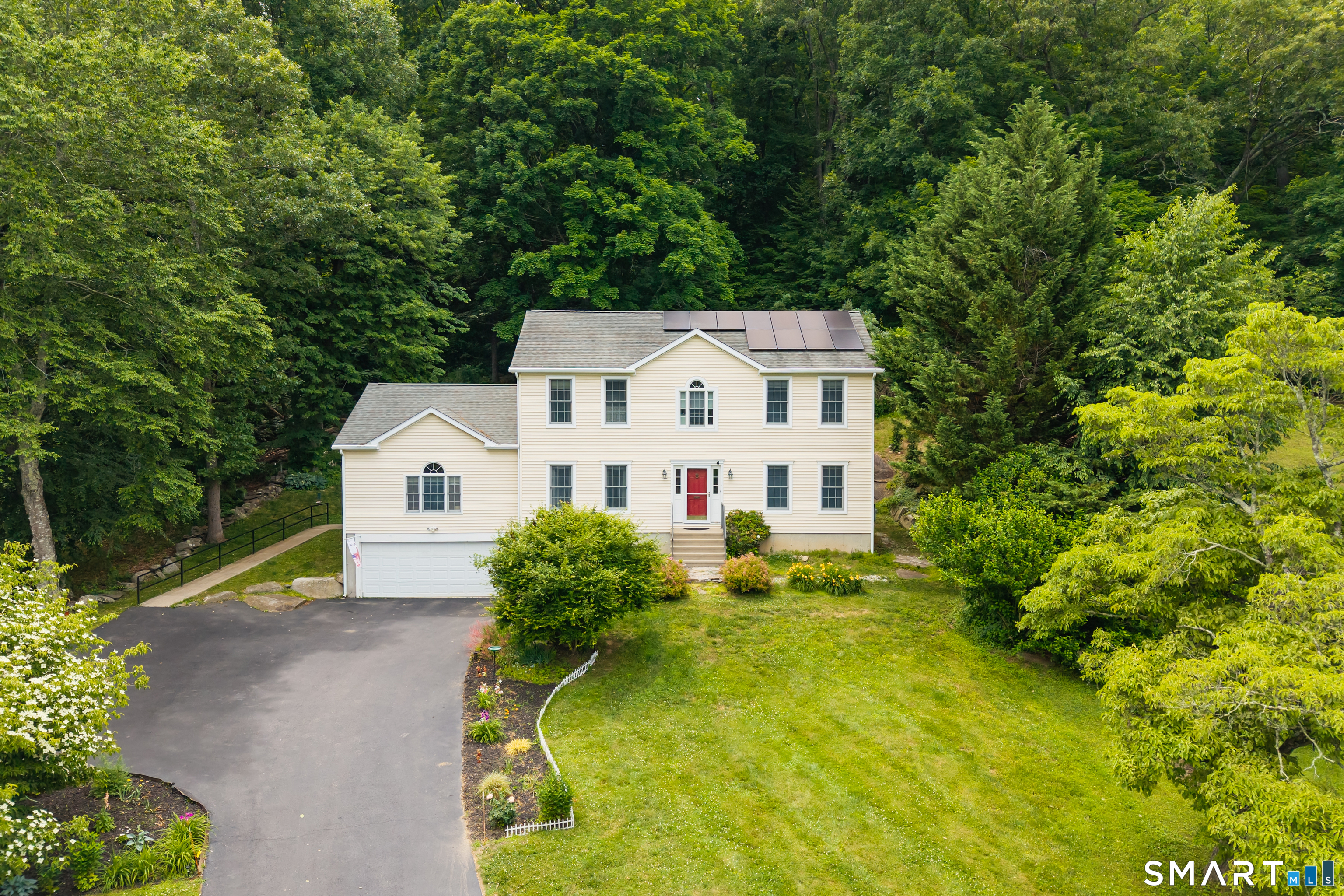 38 Main Street Deep River CT 06417