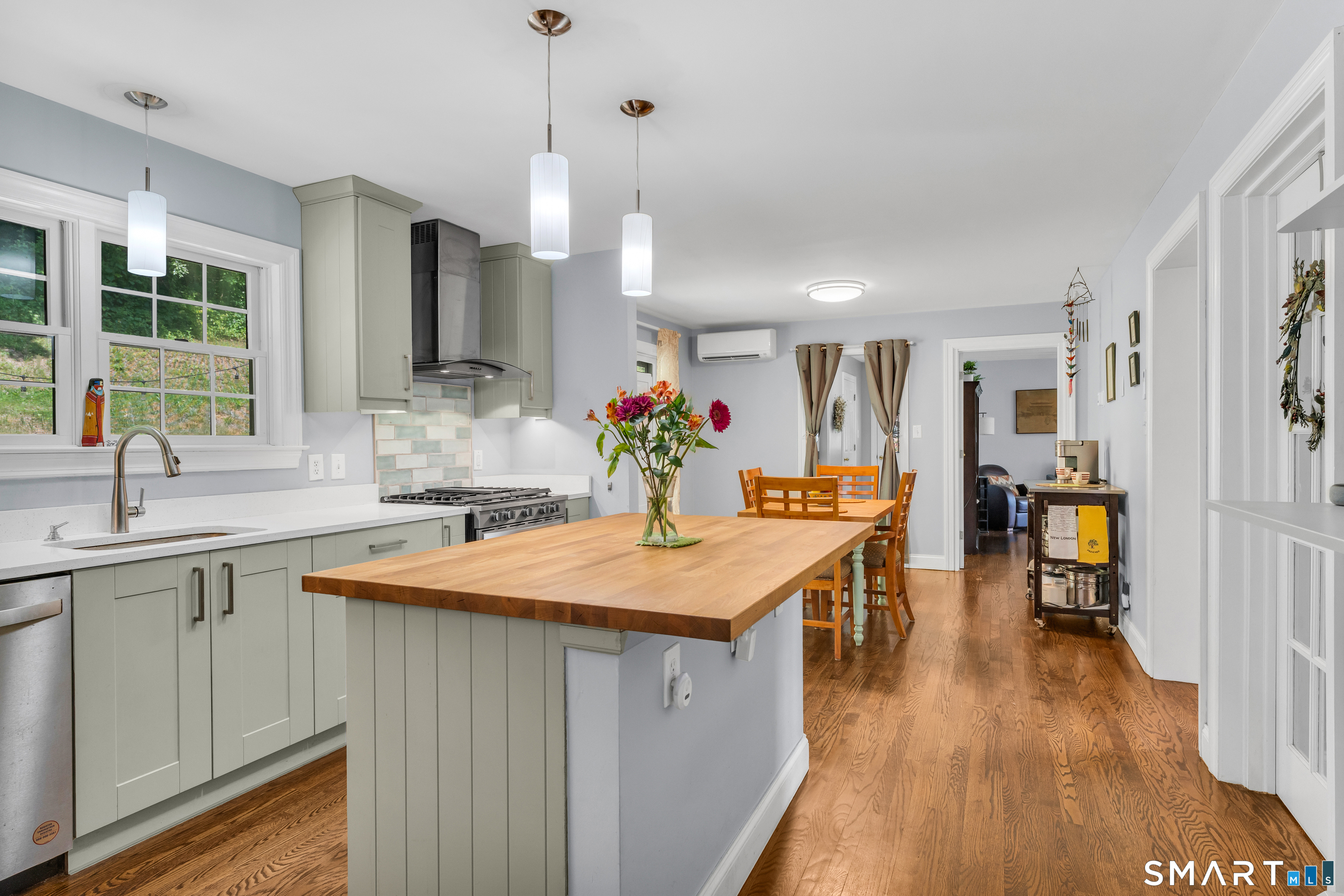 38 Main Street Deep River CT 06417