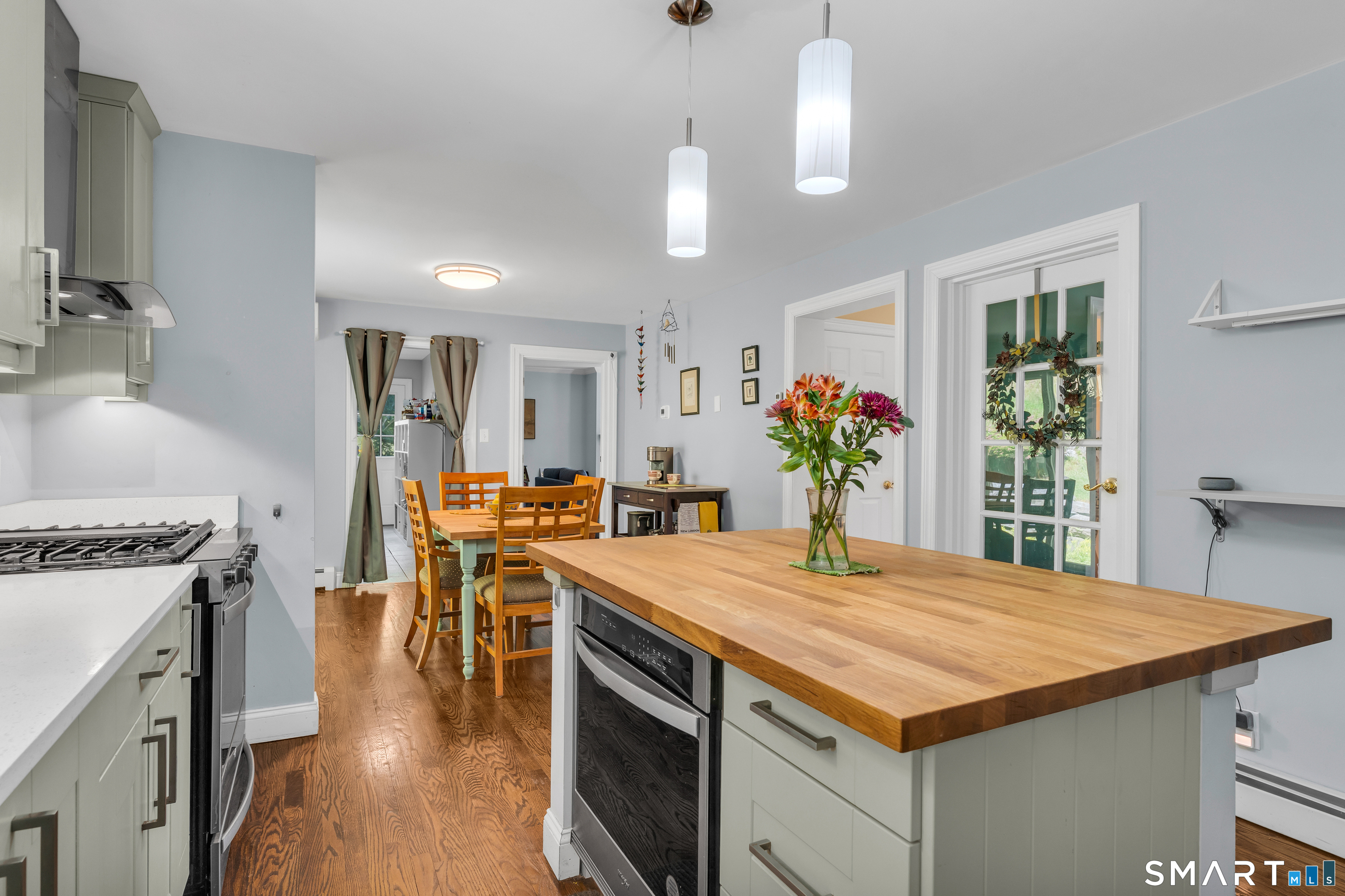 38 Main Street Deep River CT 06417