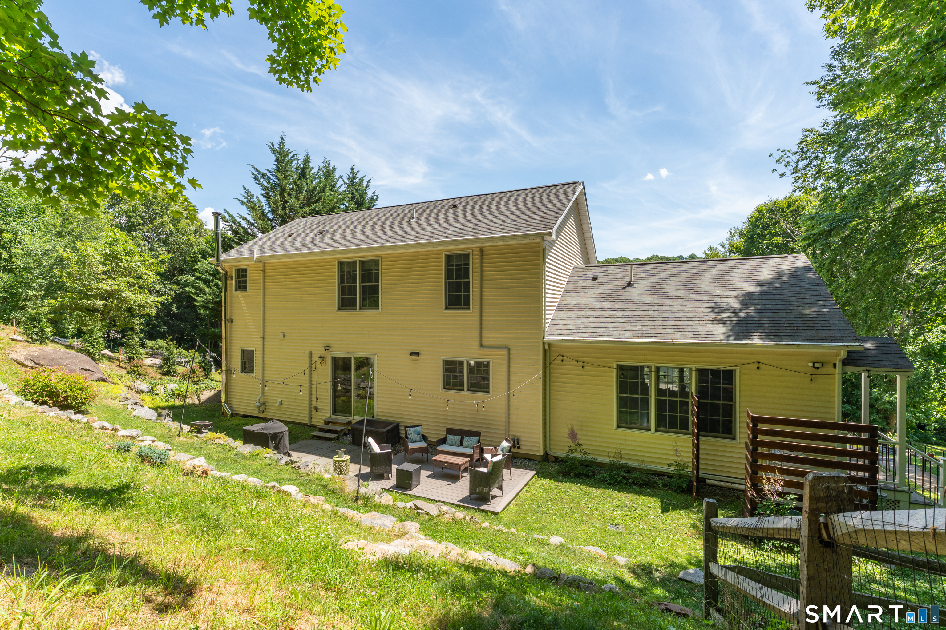 38 Main Street Deep River CT 06417