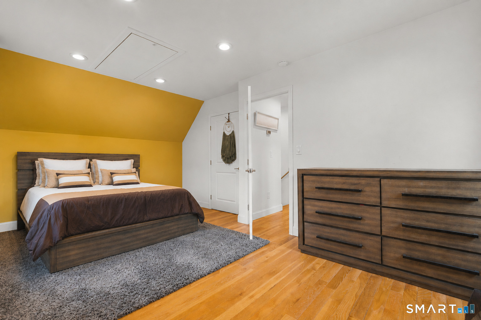 141 Rood Avenue Windsor CT 06095