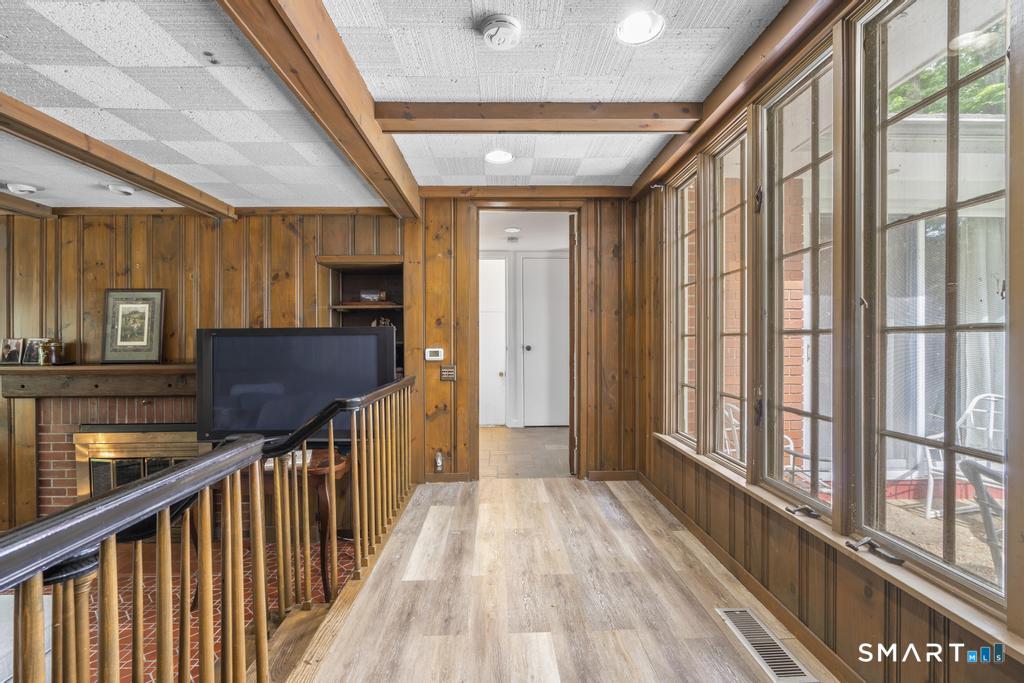 12 Jenick Lane Woodbridge CT 06525