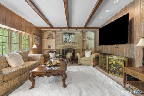 12 Jenick Lane Woodbridge CT 06525