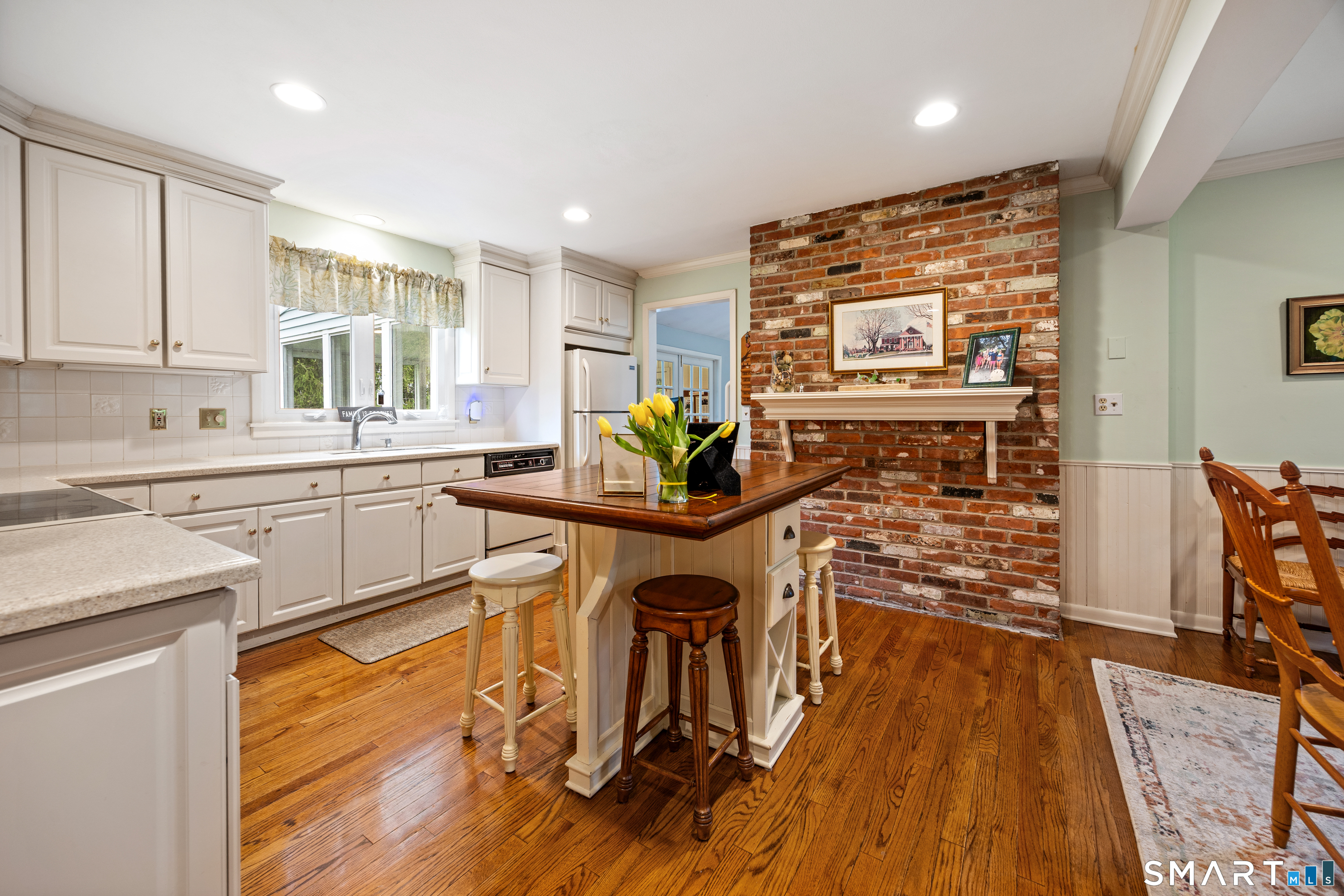 230 Wallingford Road Cheshire CT 06410