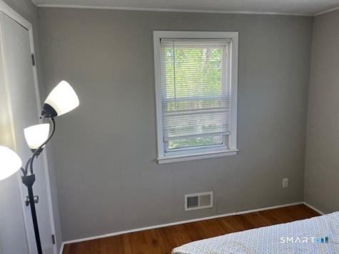 6 Cricket Drive Meriden CT 06450
