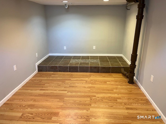 6 Cricket Drive Meriden CT 06450