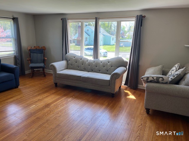 6 Cricket Drive Meriden CT 06450