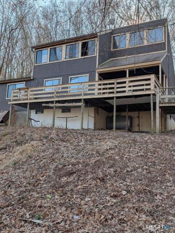 24 Chestnut Hill Road Newtown CT 06482
