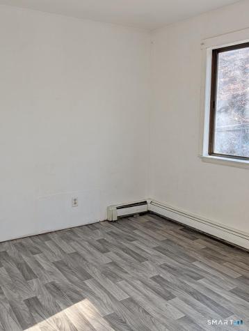 24 Chestnut Hill Road Newtown CT 06482