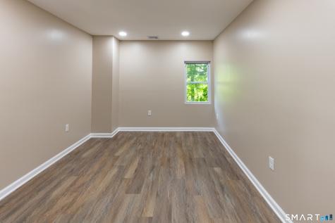 1178 Poquonock Avenue Windsor CT 06095