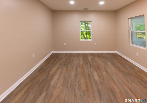 1178 Poquonock Avenue Windsor CT 06095