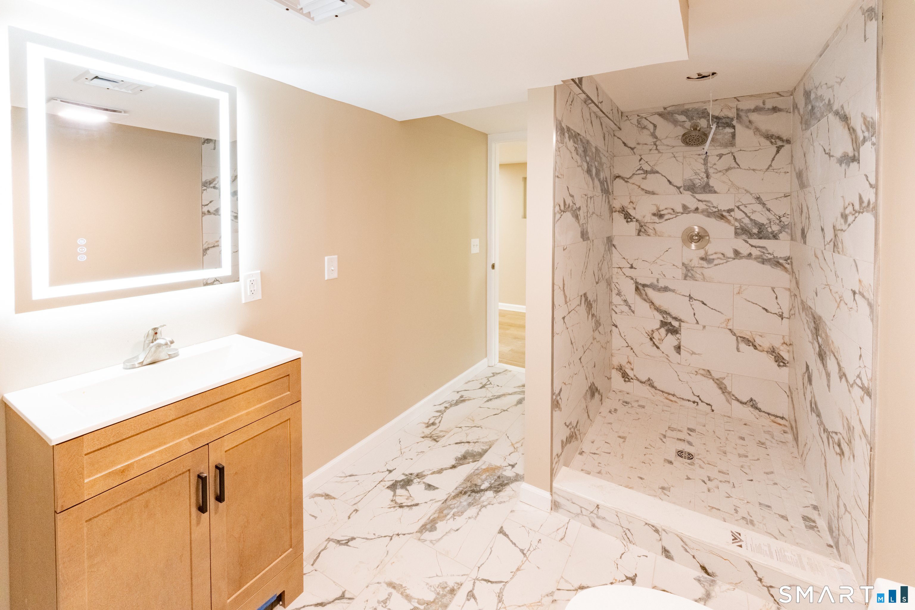 1178 Poquonock Avenue Windsor CT 06095
