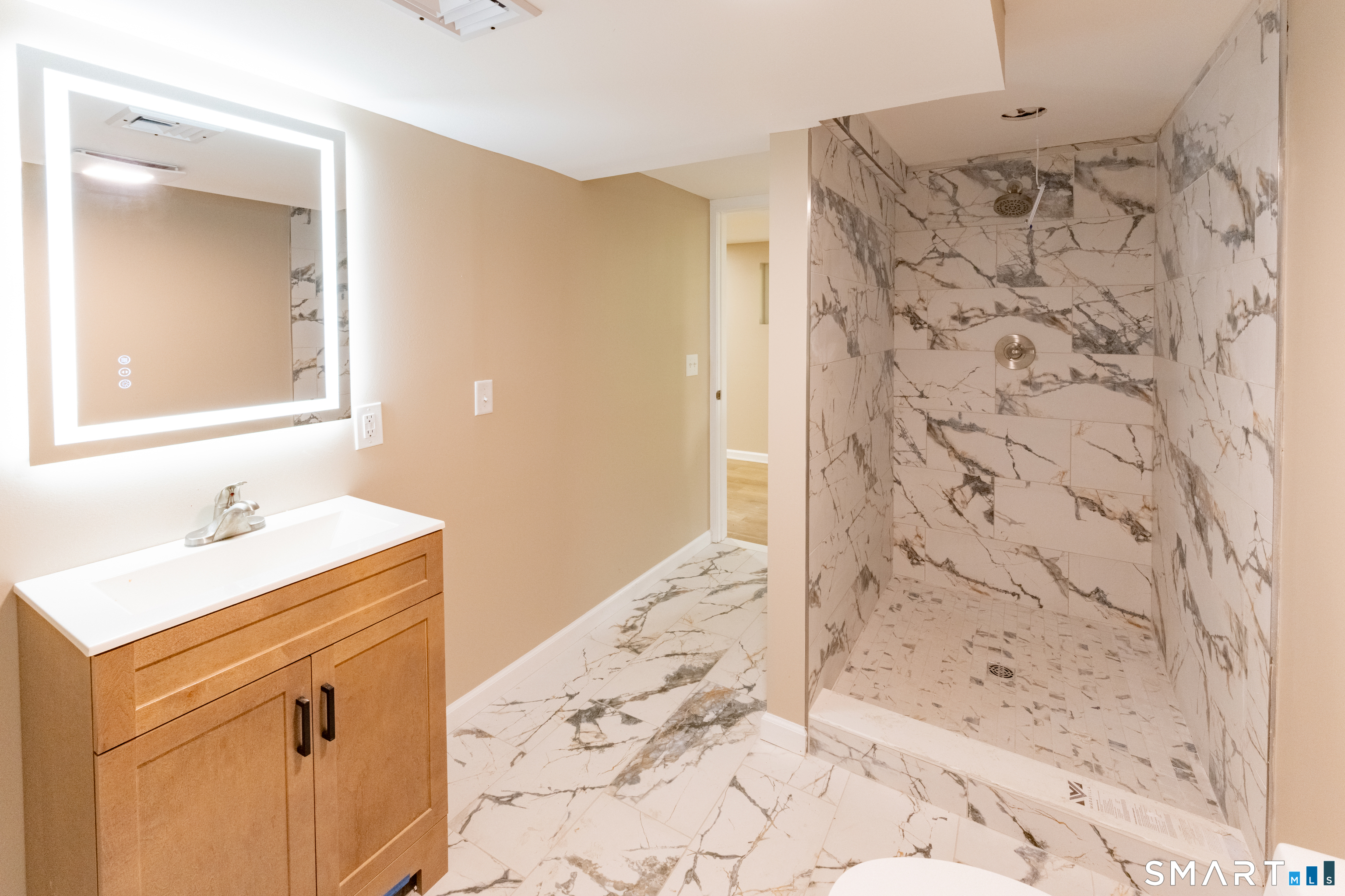 1178 Poquonock Avenue Windsor CT 06095