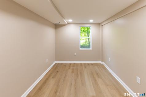 1178 Poquonock Avenue Windsor CT 06095