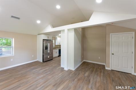 1178 Poquonock Avenue Windsor CT 06095
