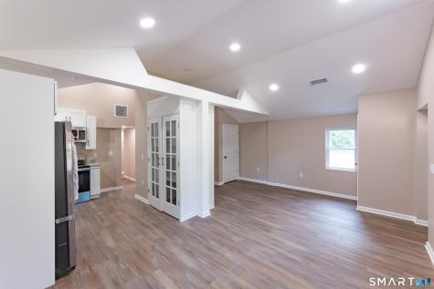 1178 Poquonock Avenue Windsor CT 06095