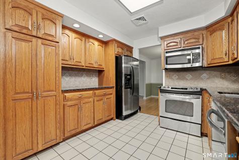 301 Tulip Drive Meriden CT 06450