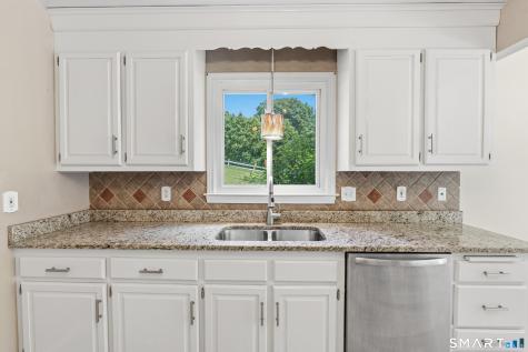 86 Beth Ann Circle Meriden CT 06450