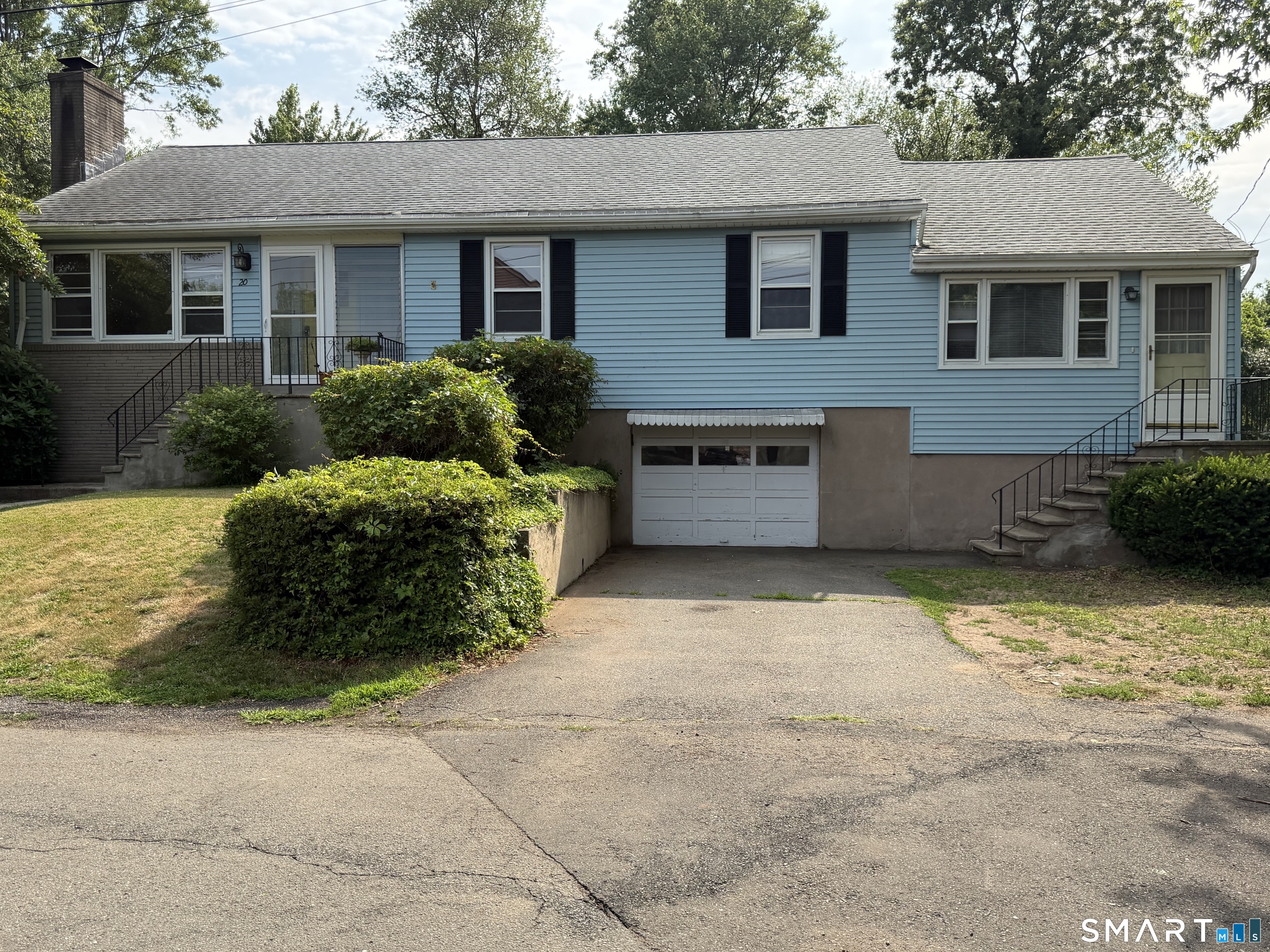 20 Crisci Place East Haven CT 06512