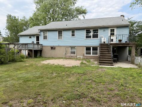 20 Crisci Place East Haven CT 06512