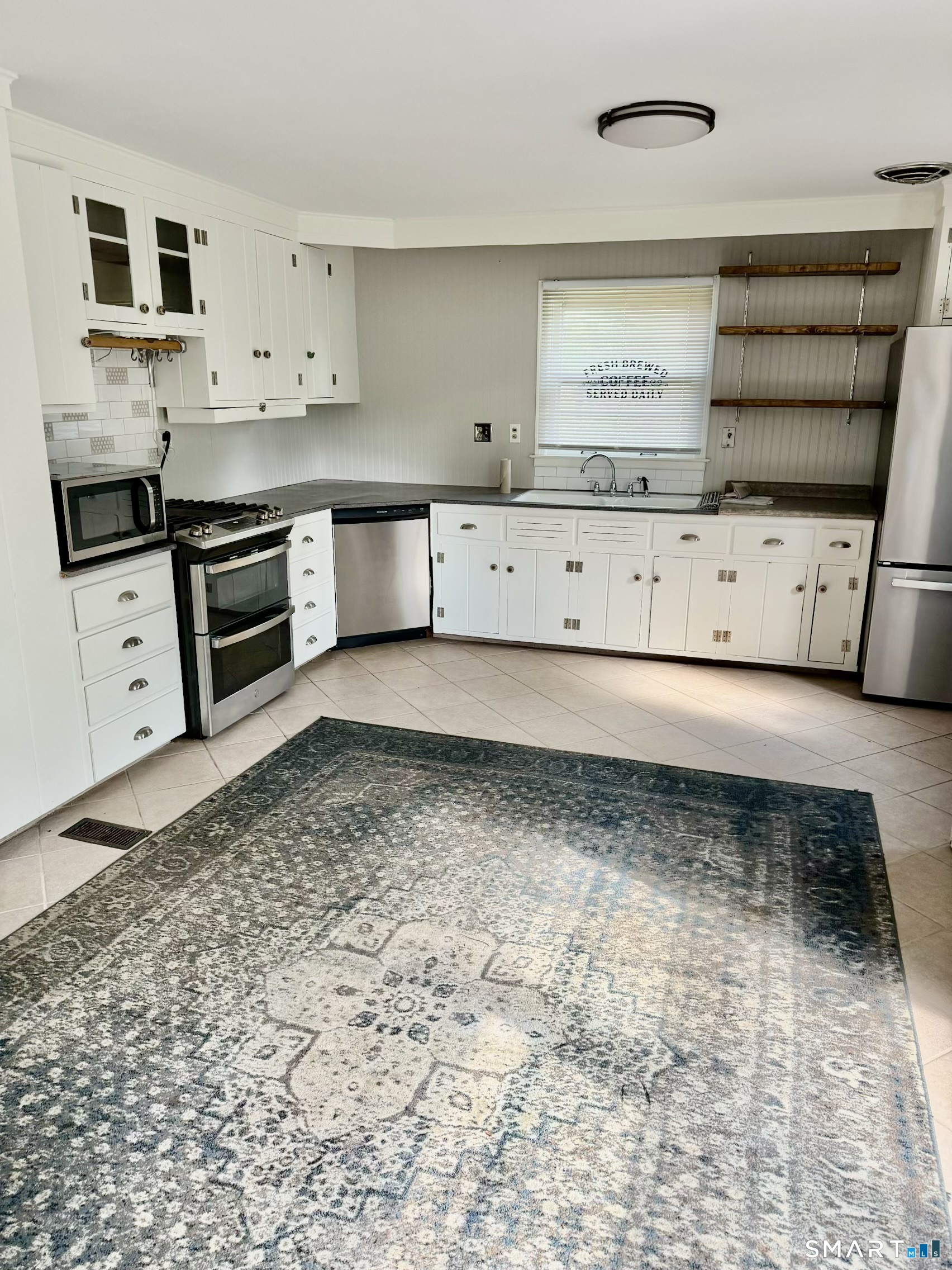 20 Crisci Place East Haven CT 06512