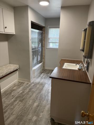 20 Crisci Place East Haven CT 06512