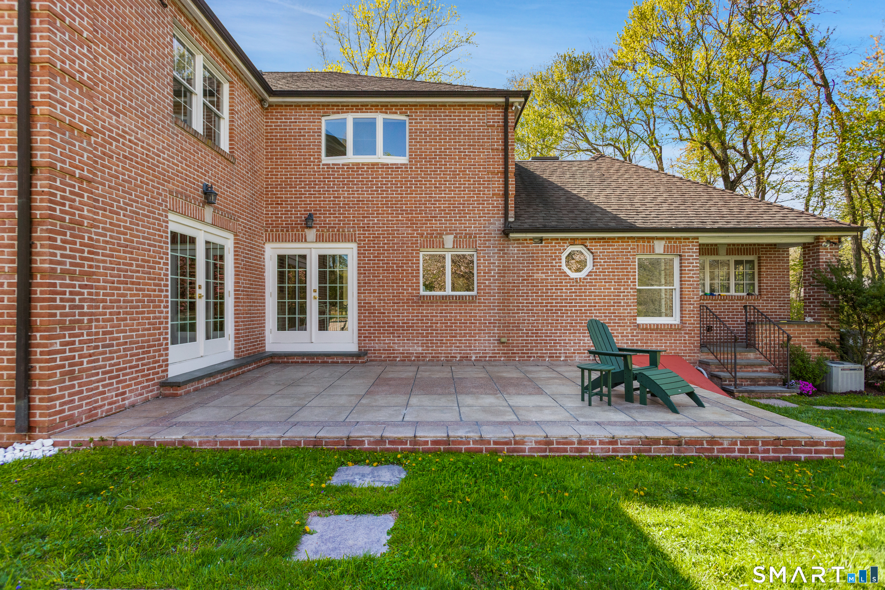 223 Jonathan Drive Stamford CT 06903