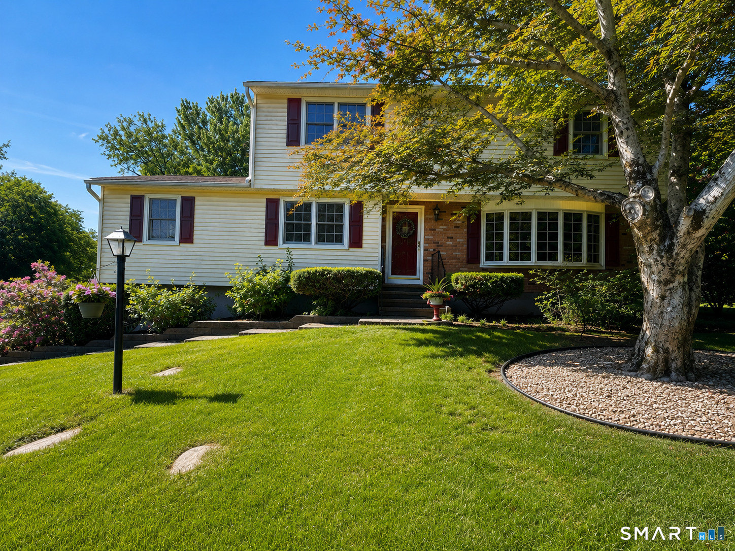 82 Spoke Drive Shelton CT 06484