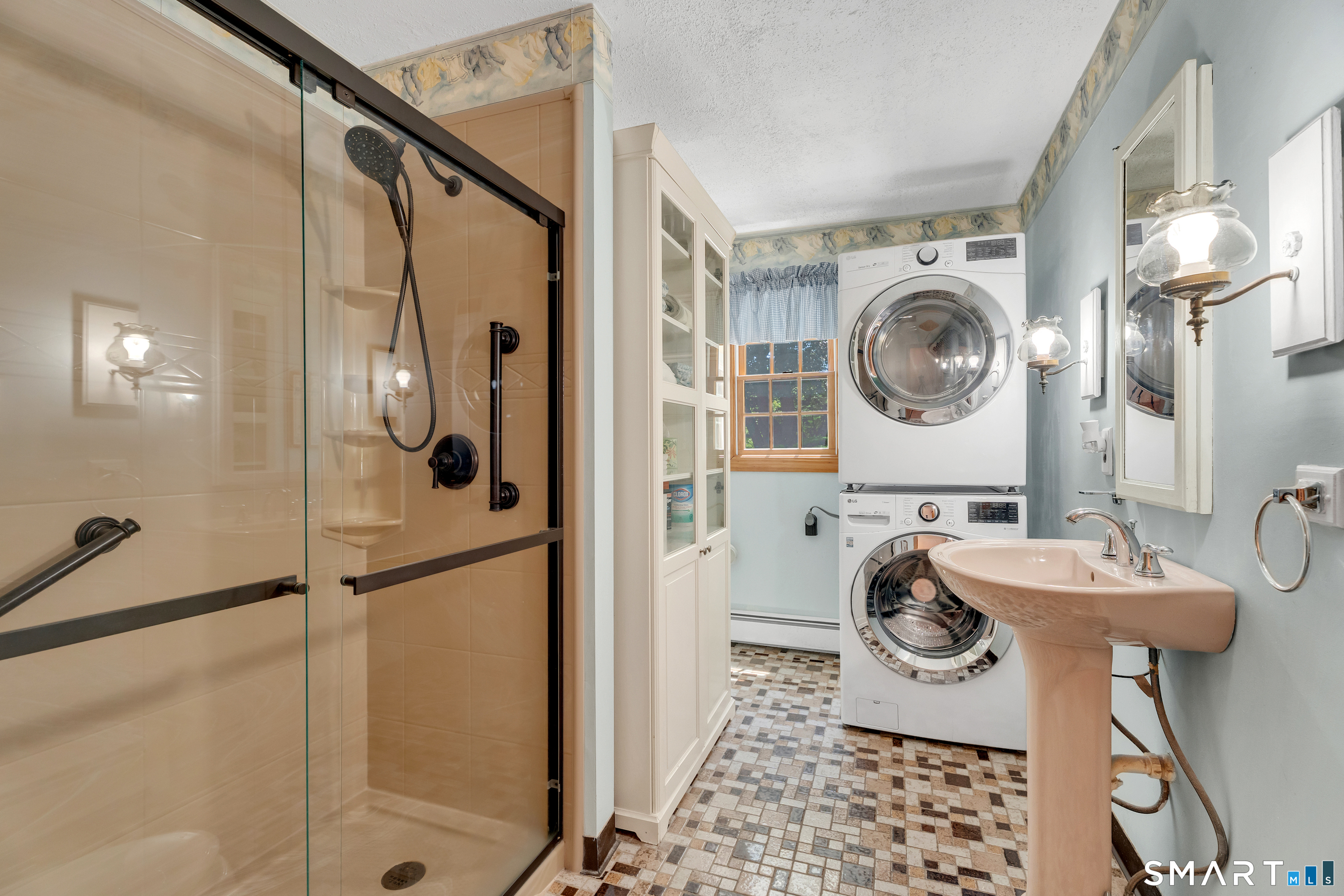 82 Spoke Drive Shelton CT 06484