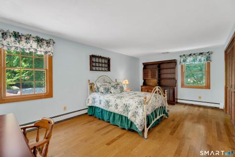 82 Spoke Drive Shelton CT 06484