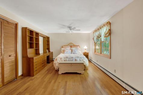 82 Spoke Drive Shelton CT 06484